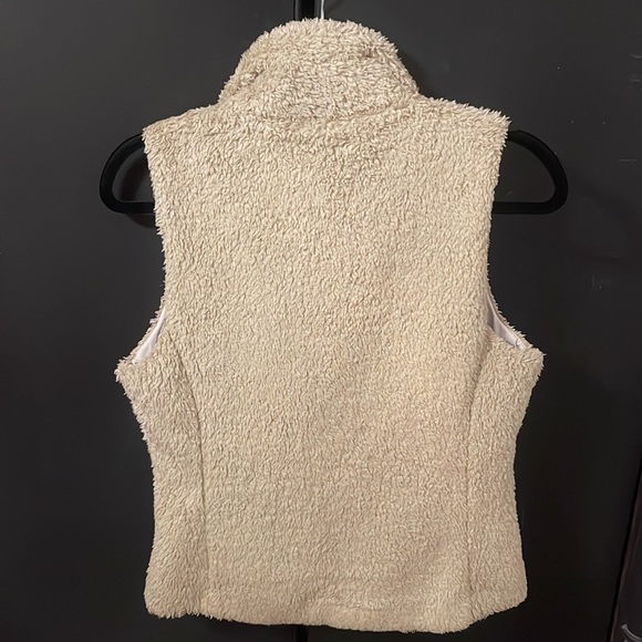 Vest - Picture 4 of 4
